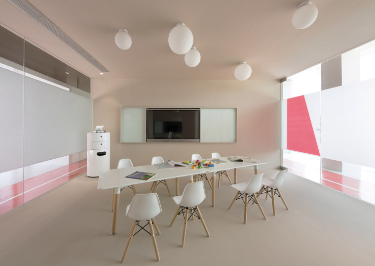 教育機(jī)構(gòu)教室裝修設(shè)計效果圖